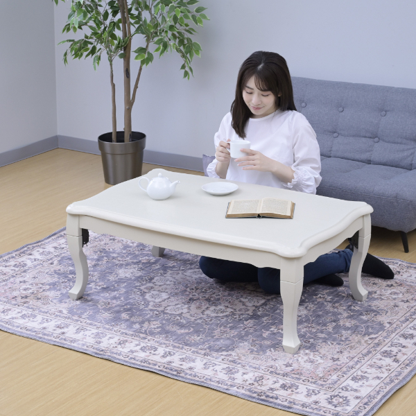 美品、オシャレなネコ脚こたつ 猫脚こたつテーブル こたつ 炬燵 単品 70×70cm 正方形 テーブル