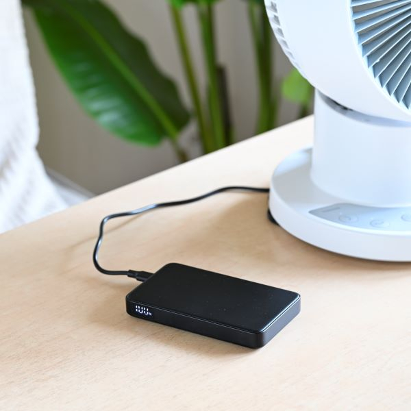 準固体電池モバイルバッテリー